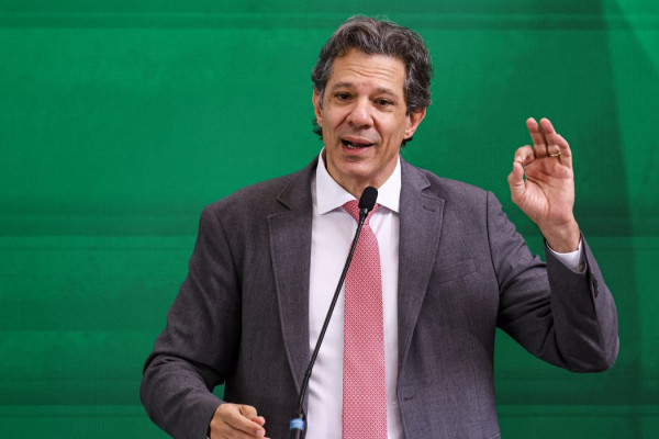 Haddad diz que governo deverá registrar menor inflação da história