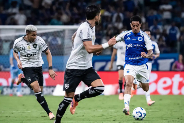 Brasileiro: Cruzeiro e Botafogo empatam no encerramento da 37ª rodada