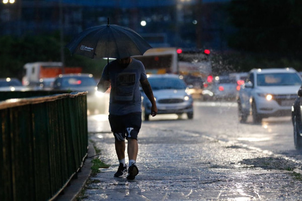 Após fortes chuvas, moradores de Paraibuna e Itirapina podem usar FGTS