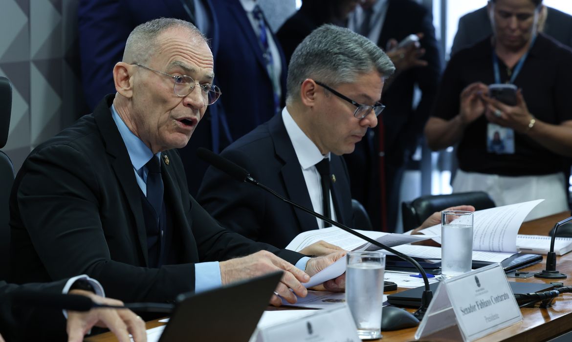 CPI do Crime convoca Bacellar, presidente da Alerj solto por colegas