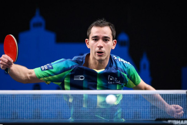 Calderano é eliminado por Lebrun na estreia de simples do WTT Finals
