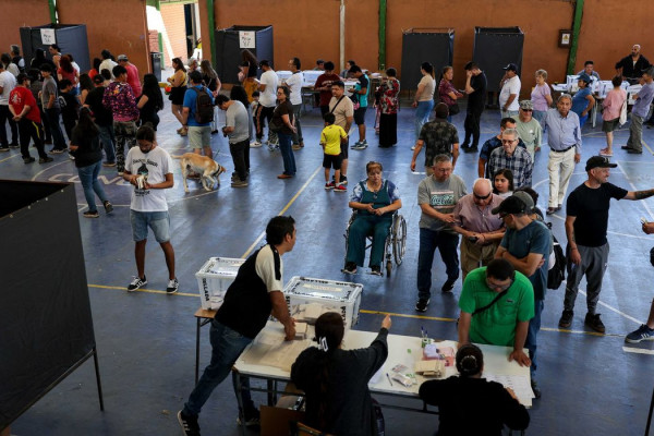 Chile vai às urnas neste domingo para eleger presidente no 2º turno
