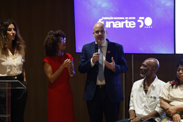 EBC e Funarte assinam cooperação para difusão cultural