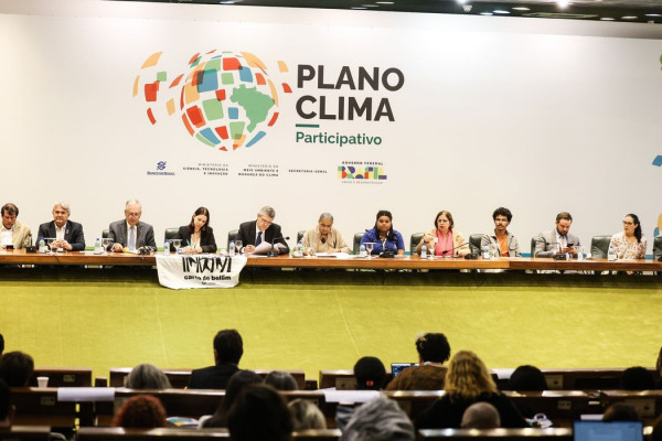 Plano Clima é aprovado para orientar políticas no país até 2035