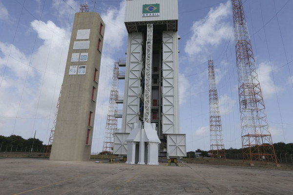 Tudo pronto para lançamento comercial de foguete no Brasil