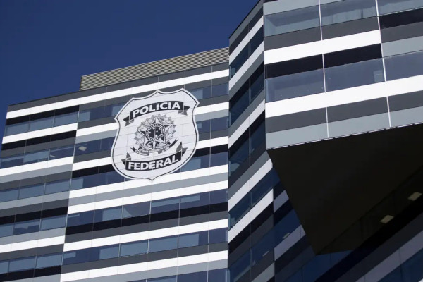 PF mira deputados em operação que apura desvio de cotas parlamentares