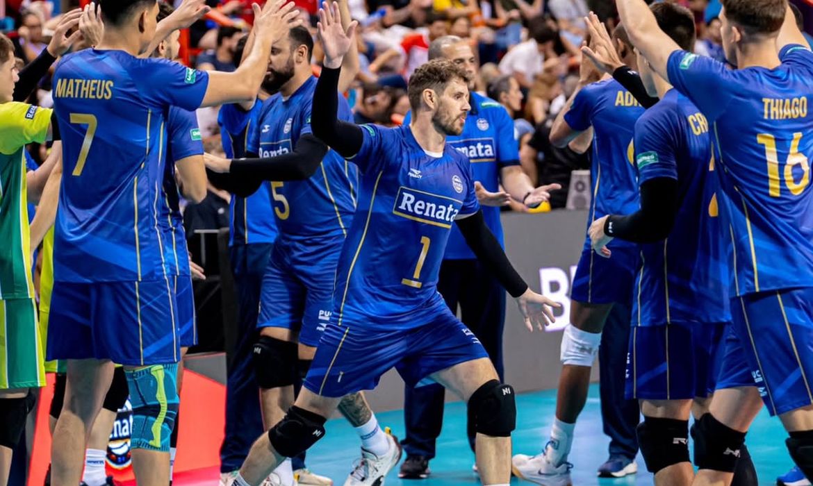 Campinas encara italiano Perugia na semi do Mundial de Clubes de Vôlei