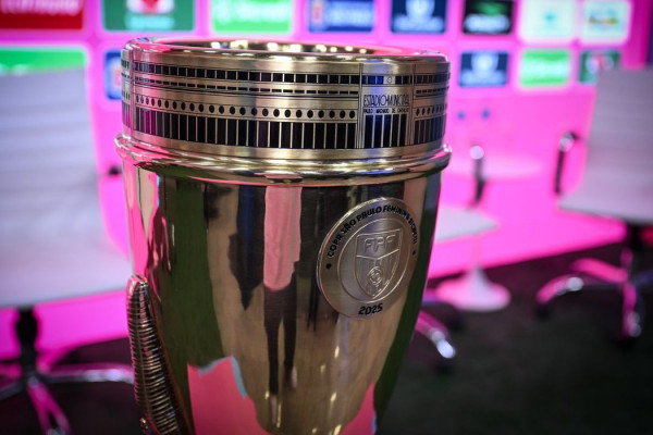 Flamengo e Grêmio decidem terceira edição da Copinha Feminina