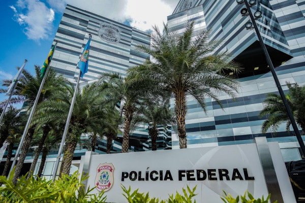 Governo autoriza nomeação de 249 servidores na PF e MCTI
