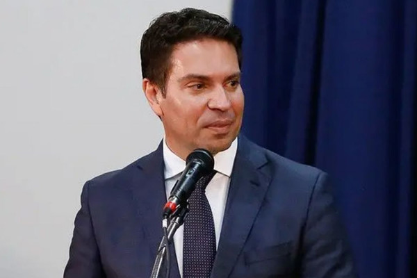 Trama golpista: Moraes determina retomada de processo contra Ramagem 