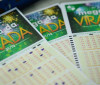Lotéricas ficam cheias em dia de sorteio da Mega da Virada