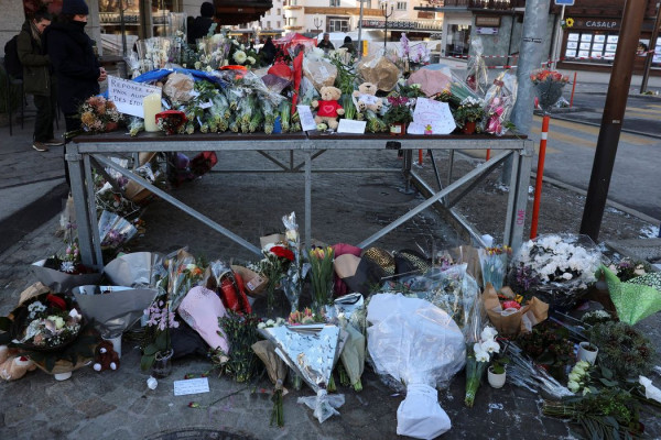 Suíços enfrentam dolorosa tarefa de identificar vítimas de incêndio