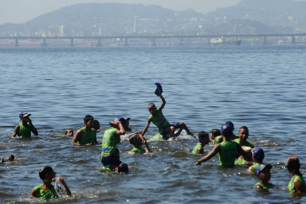 Bombeiros do RJ abrem 5 mil vagas para o Projeto Botinho 2026