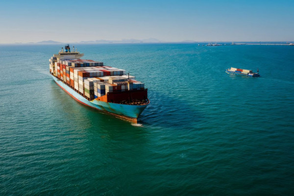 Com tarifaço de Trump, exportações para EUA caem 6,6% em 2025