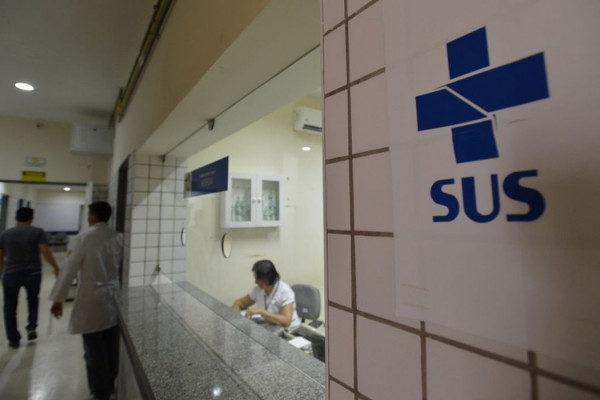 Justiça determina que SUS forneça remédio para tratar câncer raro