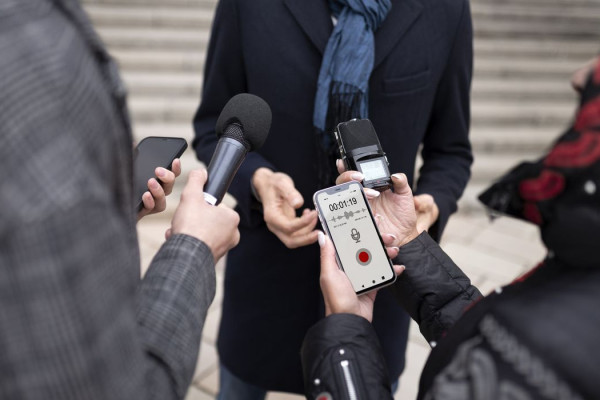 Profissão multimídia prejudica jornalista e radialista, diz sindicato
