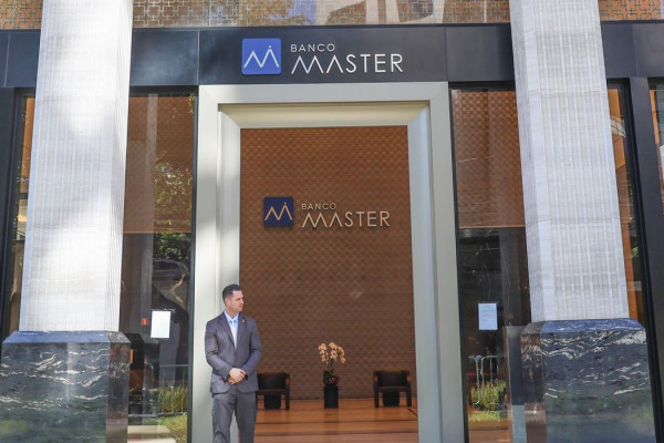 Justiça dos EUA reconhece liquidação do Banco Master e bloqueia ativos