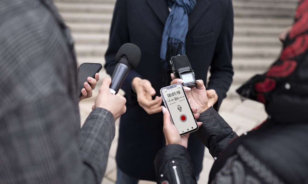 Profissão multimídia prejudica jornalista e radialista, diz sindicato