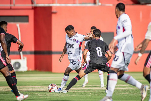 Vitória e Atlético-BA abrem Campeonato Baiano com empate sem gols