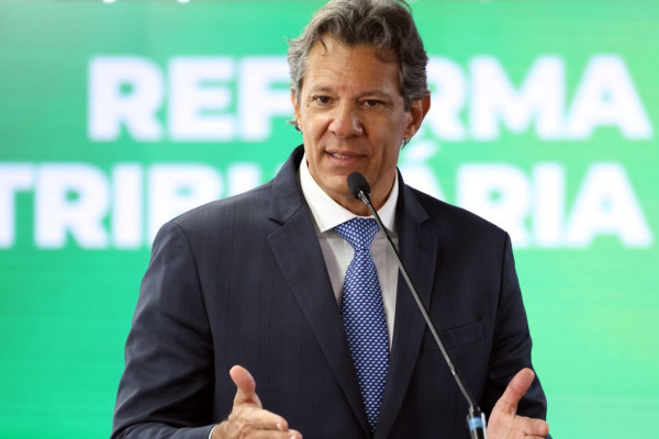 Haddad estima déficit primário de 2025 em 0,1% do PIB