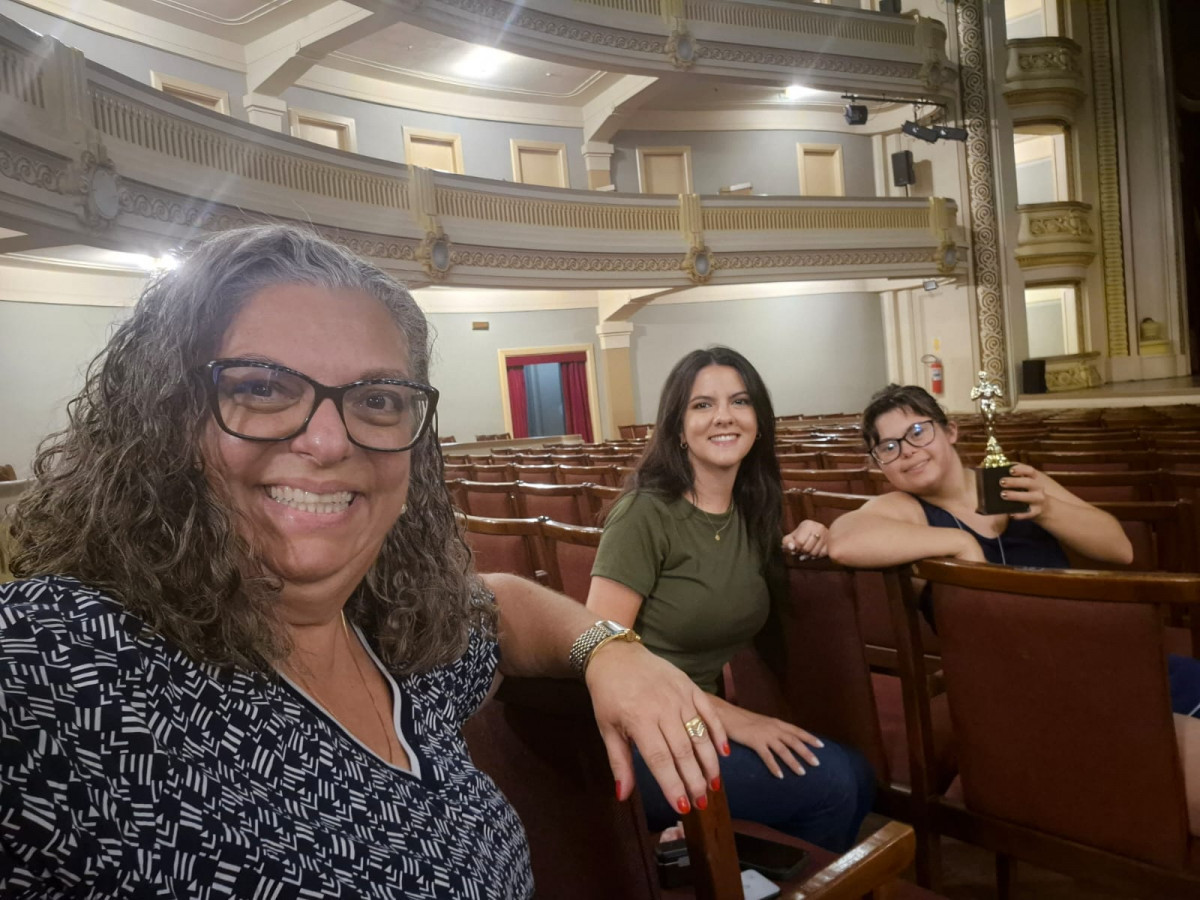 Sheyla Dutra, Alice Carvalho e Ana Luísa Dutra