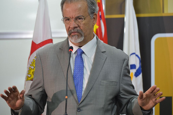 Políticos de todos os espectros homenageiam Raul Jungmann, morto ontem