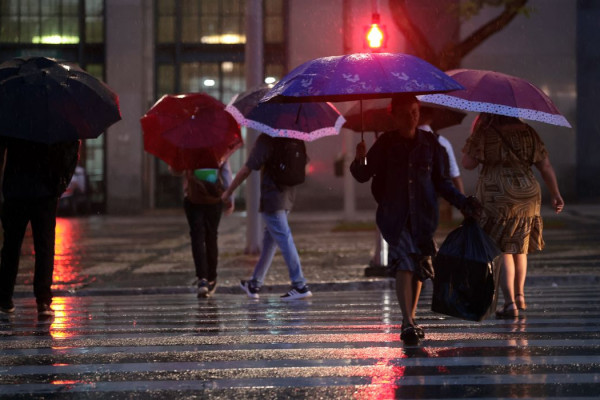 SP: chegada de frente fria amplia nível de alerta da Defesa Civil 