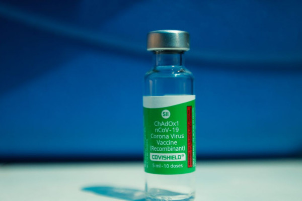 Mobilização para produzir vacina contra covid deixou legado para o SUS