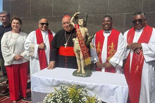 Rio de Janeiro comemora hoje padroeiro com missas e procissão 