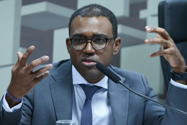 BC: diretor nega ter recomendado compra de carteiras do Master ao BRB