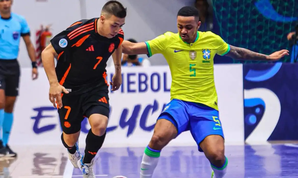 Copa América de Futsal: Brasil empata com Colômbia em estreia difícil