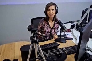 Dárcy Vera, ex-prefeita de Ribeirão, apresenta programa na rádio