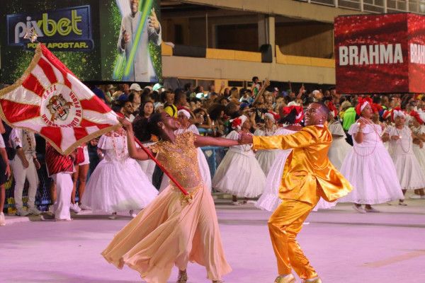 Escolas do Grupo Especial do Rio começam hoje ensaios técnicos