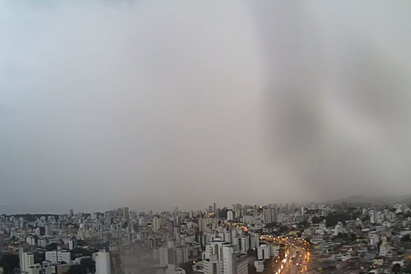 Minas Gerais tem alerta de perigo para tempestades e rajadas de vento