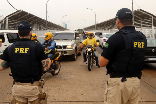 Crimes na tríplice fronteira são tema do Caminhos da Reportagem
