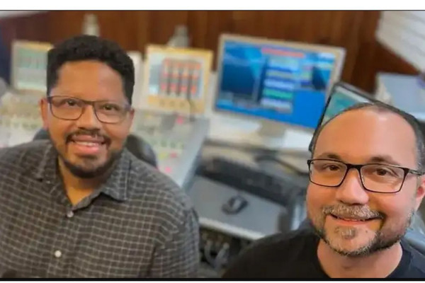 Comitês da EBC fazem homenagem aos profissionais do Tarde Nacional