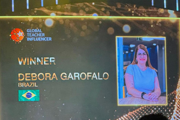 Brasileira Débora Garofalo é eleita professora mais influente do mundo