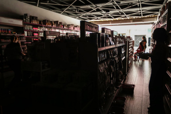 Centro de São Paulo está sem luz elétrica nesta terça-feira