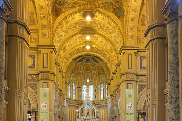 Campanha Salve a Catedral promove brunch beneficente para viabilizar a troca do telhado do templo hist&oacute;rico
