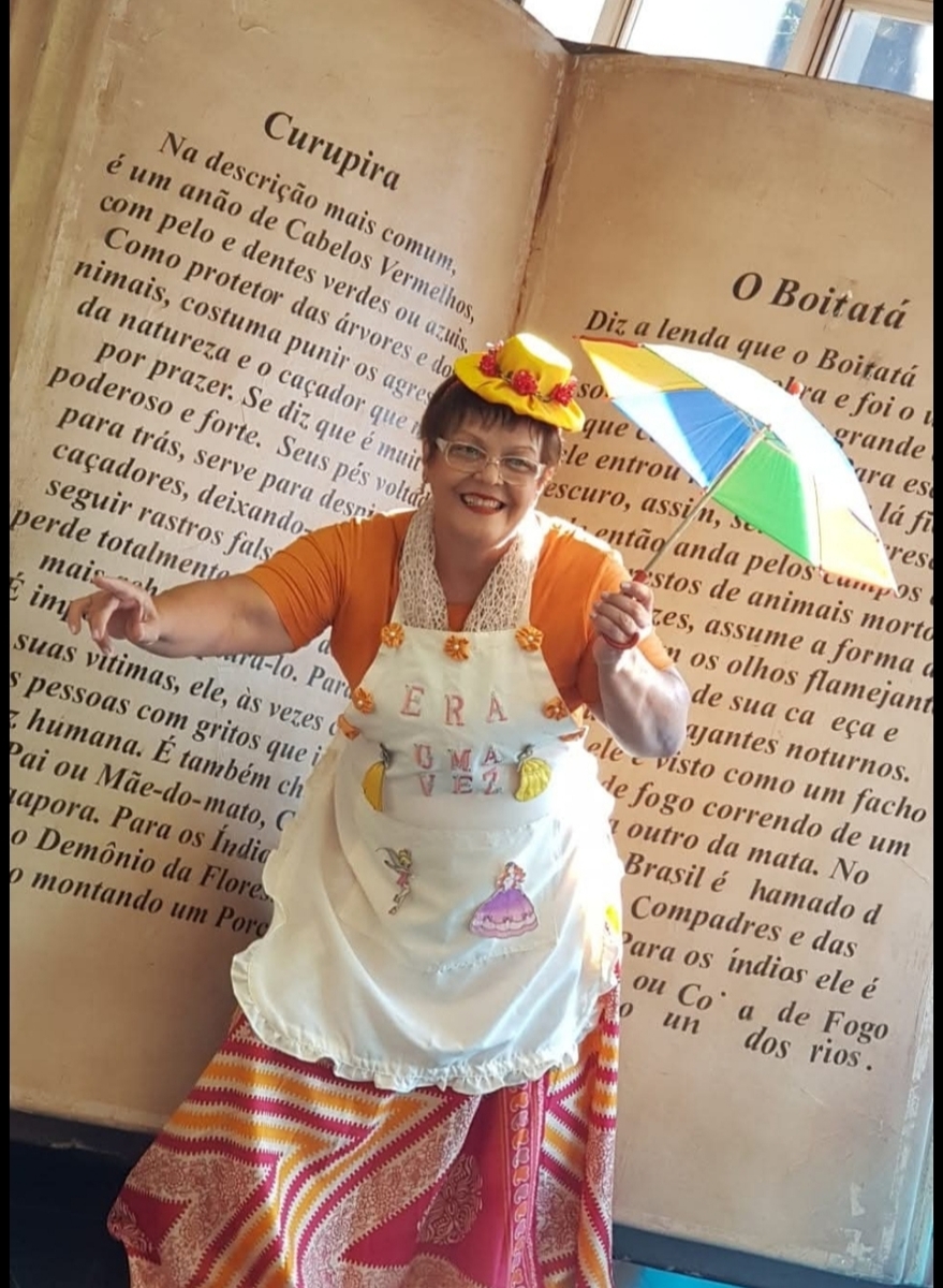 Helena Agostinho, presidente da União dos Escritores Independentes e da seção Ribeirão Preto da União Brasileira dos Trovadores: os desafios e aventuras de quem vive da literatura na nossa cidade