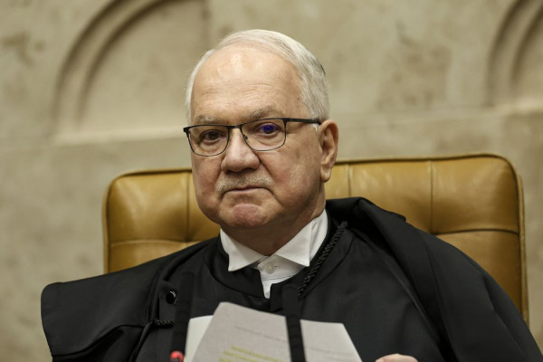 Fachin cancela reunião para discutir Código de Ética do STF 