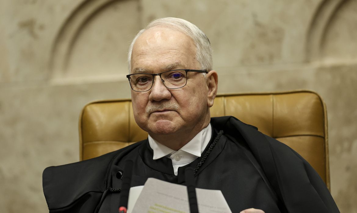 Fachin cancela reunião para discutir Código de Ética do STF 