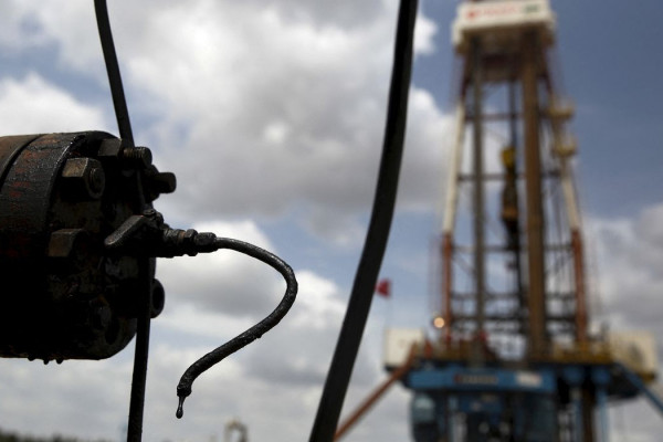 EUA facilitam produção de petróleo na Venezuela sem China e Rússia