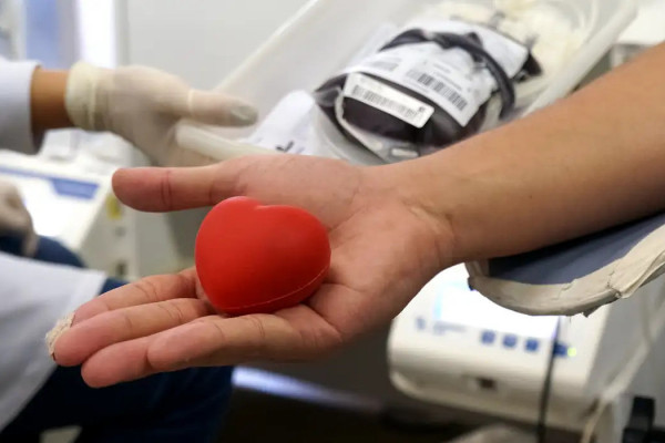 Carnaval: Saúde reforça valor da doação de sangue para manter estoque 