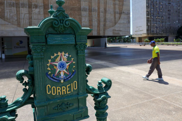 Correios colocam 21 imóveis à venda em 11 estados