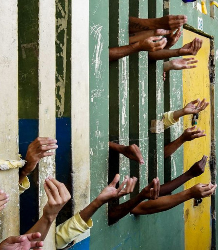 Organizações denunciam à ONU fome e violação de direitos em presídios