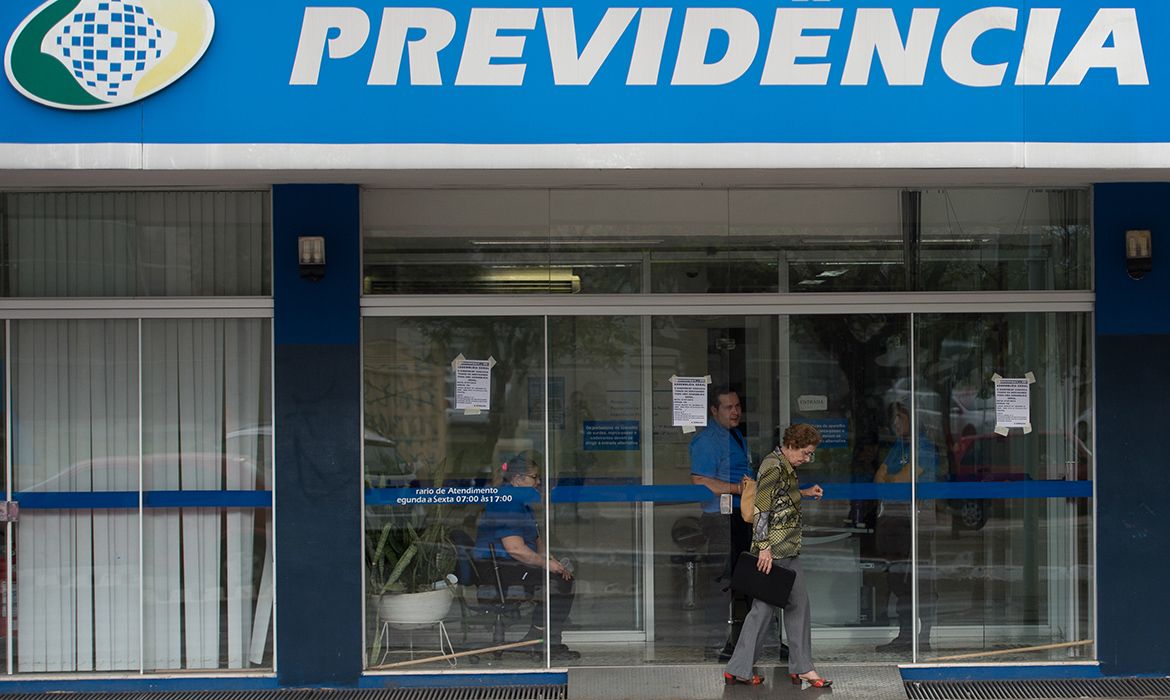 STF julga validade da aposentadoria especial para vigilantes 