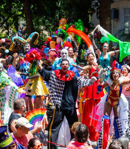 Carnaval 2026: Rio terá desfile de 56 blocos neste domingo; confira 