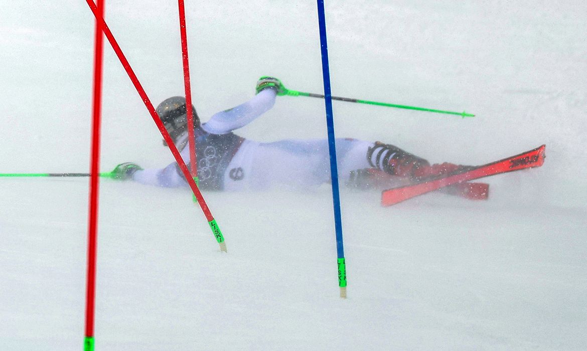 Jogos de Inverno: Brasil encerra campanha histórica no esqui alpino