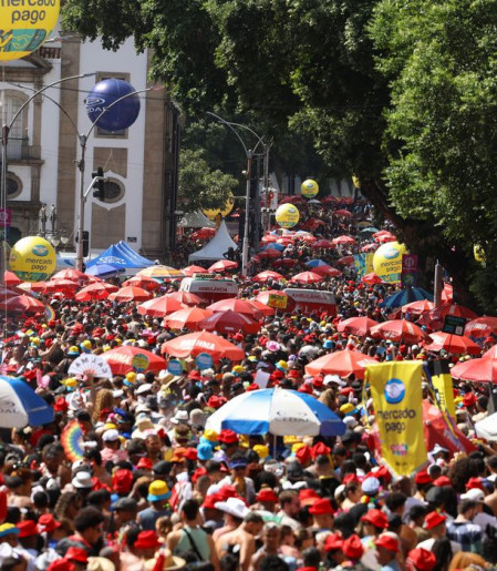 PM do Rio prende mais de 200 pessoas durante Carnaval